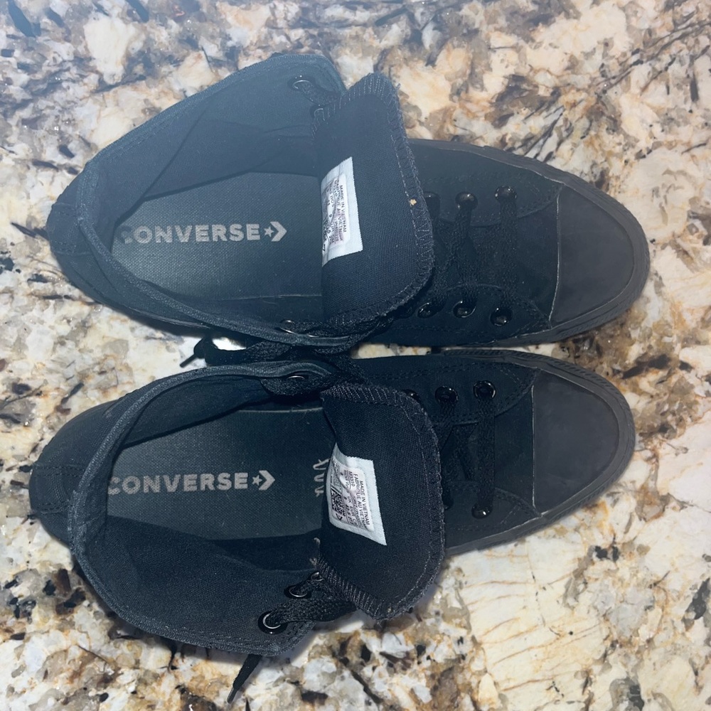 Black high top converse